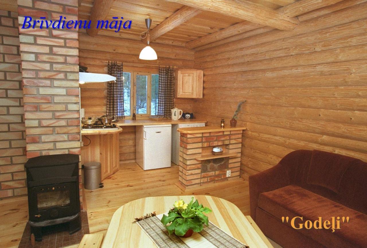 Atputas Komplekss Godeli Usma Exterior photo